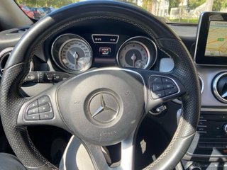 Mercedes-Benz Clase CLA 2015