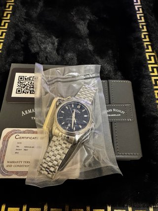 Reloj Armand Nicolet Automático Suizo