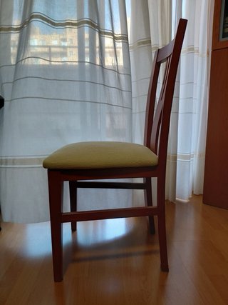 Mesa de Comedor extensible con 4 Sillas