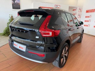 Volvo XC40 2022