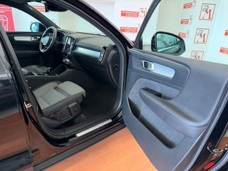 Volvo XC40 2022