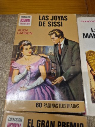 4 libros coleccion historias selección Bruguera