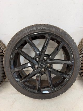 Llantas Borbet VW Golf+Good Year al 80%!!