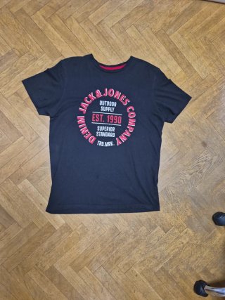 Camiseta Jack & Jones Negra con Estampado