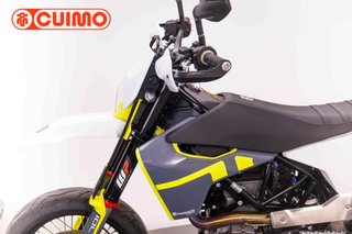 HUSQVARNA 701 SUPERMOTO