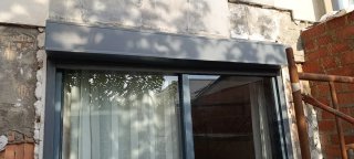 Ventana Balconera Doble Corredera