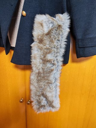 Chaquetón de paño gris con interior de borreguito