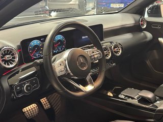 Mercedes-Benz Clase A 200 7G-DCT AMG Line - 2019