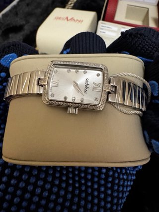 Reloj Geovani Mujer Diamantes Suizos