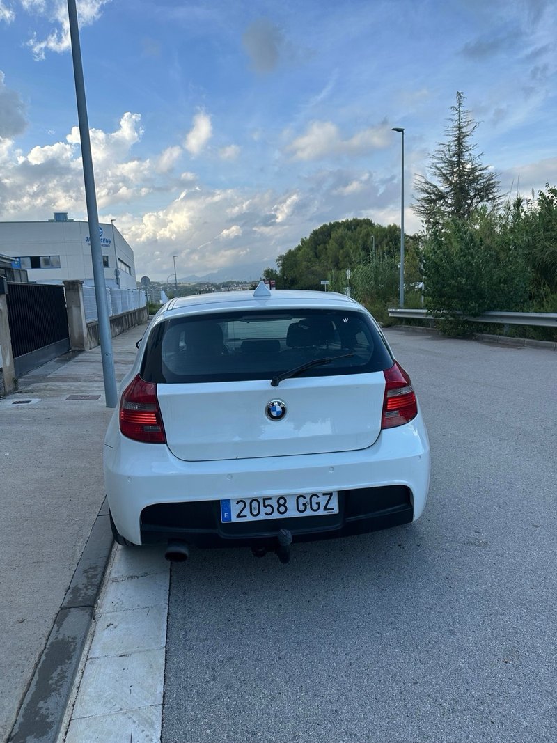 BMW Serie 1 2008, foto 2