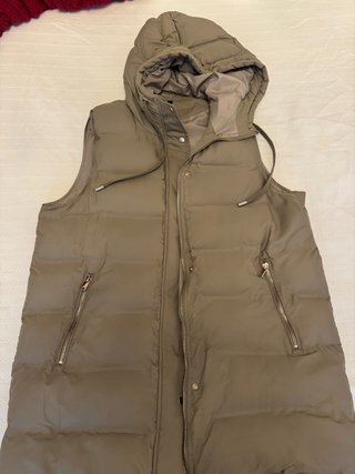 Chaleco largo Zara beige talla XL