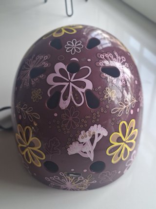 Casco Infantil con Estampado Floral