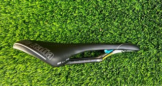 Sillín Selle Italia SLR Superflow Carbon