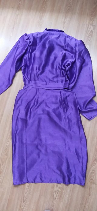 Vestido morado drapeado