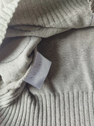 Jersey de la marca Naulover, en punto color tierra