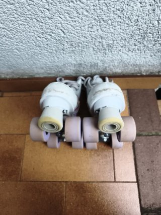 Patines de Cuatro Ruedas Blancos talla 35