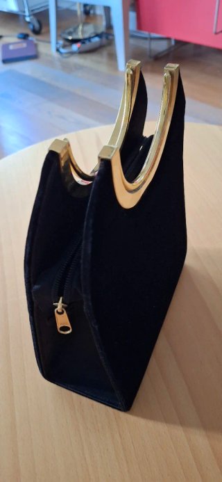 Bolso de fiesta de terciopelo negro