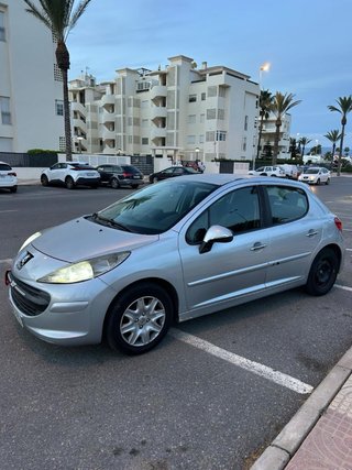 Peugeot 207 2006