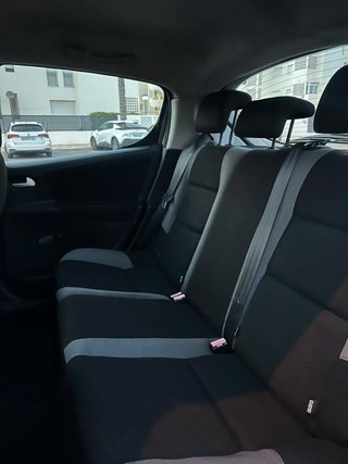 Peugeot 207 2006