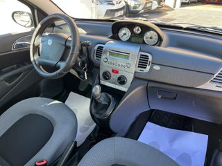 Lancia Ypsilon 2006