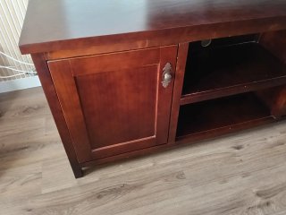Mueble de TV de madera
