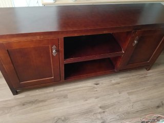 Mueble de TV de madera