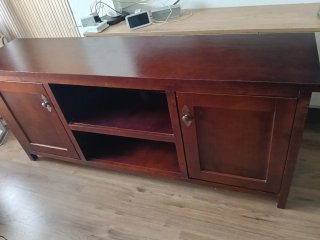 Mueble de TV de madera