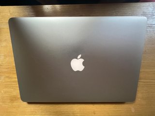MacBook Pro Retina 15 i7 / 16GB / 256GB SSD