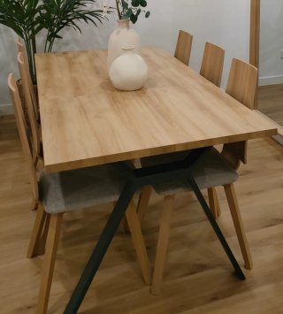 Conjunto de Mesa y 6 Sillas
