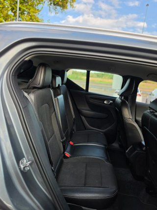 ​Volvo XC40 (2019) – Diésel 150 CV – Impecable
