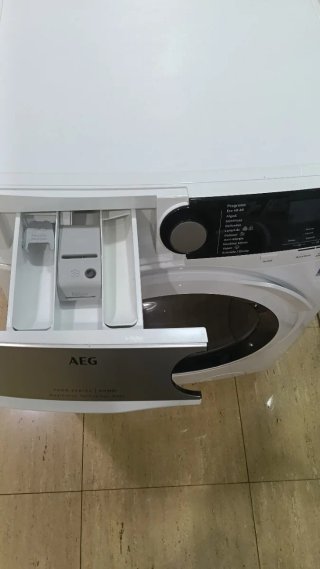 Lavadora y Secadora AEG