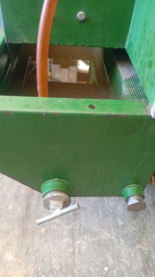 MÁQUINA LIMPIADORA DE PANELES Y TABLEROS