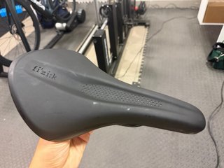Sillín NUEVO - Fizik Tempo Aliante R5