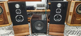 Altavoces JBL l 212