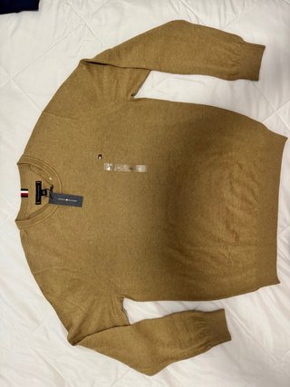 Jersey Tommy Hilfiger Marrón con etiquetas