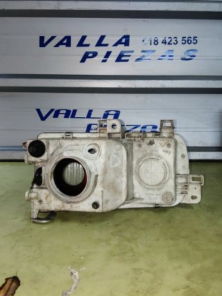 Faro Derecho Nissan Serena