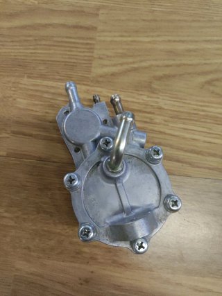 Bomba gasolina Mikuni Yamaha XT600 Tenere