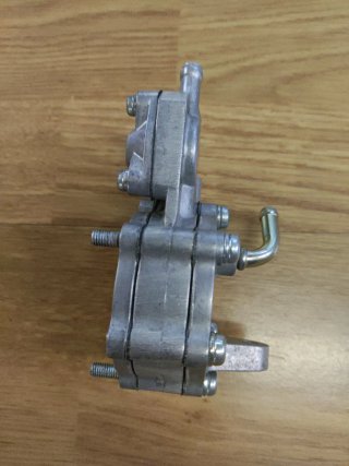 Bomba gasolina Mikuni Yamaha XT600 Tenere