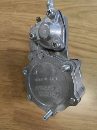 Bomba gasolina Mikuni Yamaha XT600 Tenere