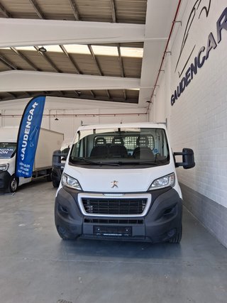 Peugeot Boxer VOLQUETE 2019- 135 CV- 2.0 cc