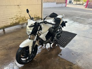 Moto SYM Wolf 125 Blanca