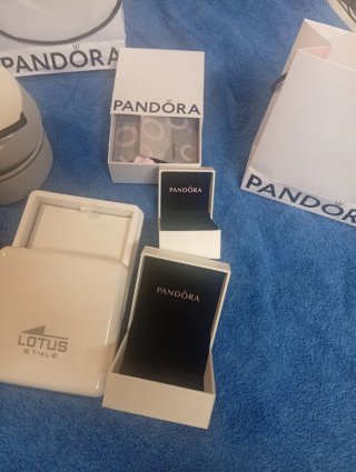 Cajas Pandora Nuevas viceroy tous
