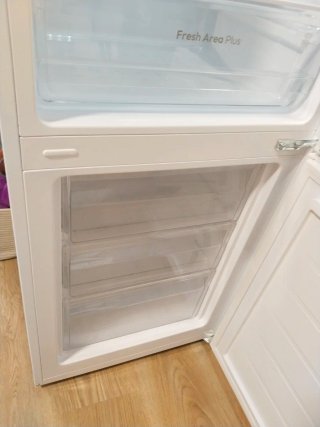 Combo Frigorífico Candy y Lavadora Indesit