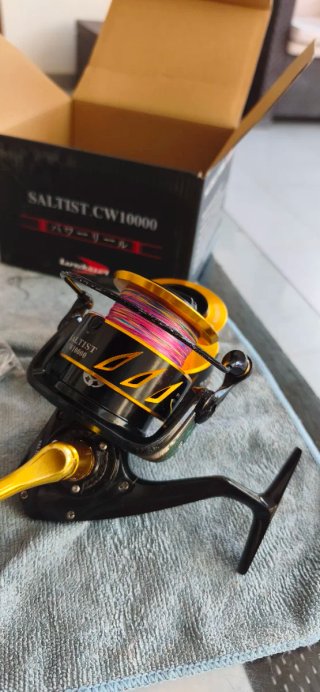 Carrete Lurekiller Saltist 10000