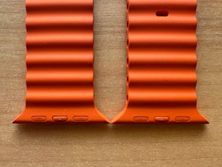 Apple Watch ULTRA 49mm. Orange Ocean Band