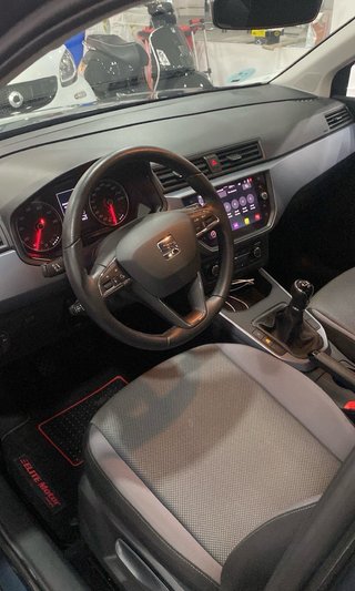Coche SEAT ARONA