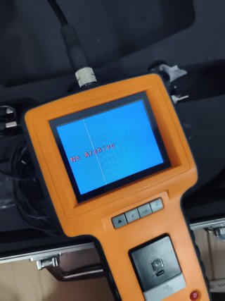 Máquina con cámara y accesorios (W697)