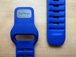Apple Watch X Nomad 45mm. The Verge Blurple Band