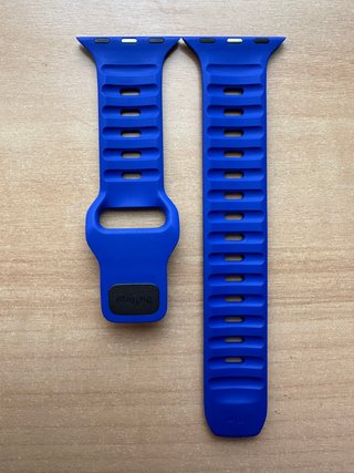 Apple Watch X Nomad 45mm. The Verge Blurple Band