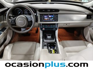 Jaguar XF 2.0 D Prestige Auto 132 kW (180 CV)